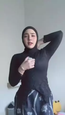 Izza Fadilah VC 9