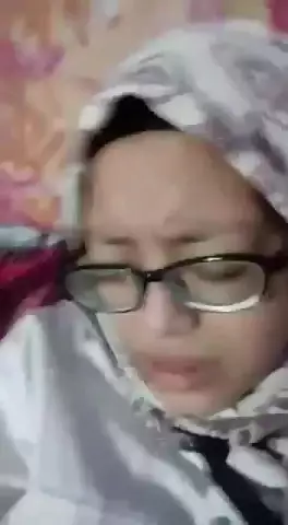 Hijab Kacamata ngewe sama temen, lain cek asupanmantapjiwa2