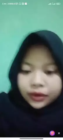 hijab live