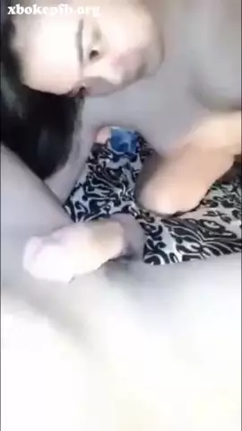 Bokep mesum disuruh nyepong berujung ngewe • BokepIndoViral