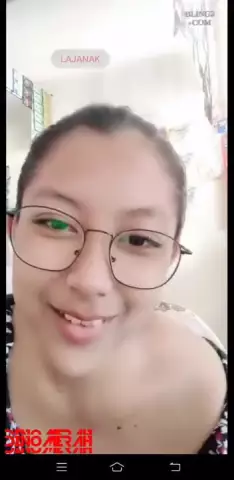 Live omek pas lagi jaga warung