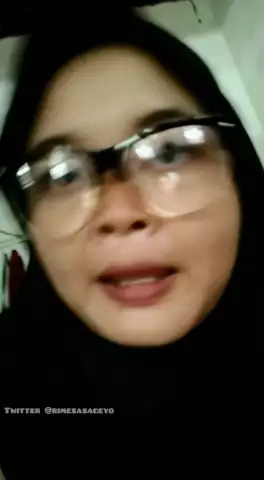 Cukup 2 jari aja kali ini clmk