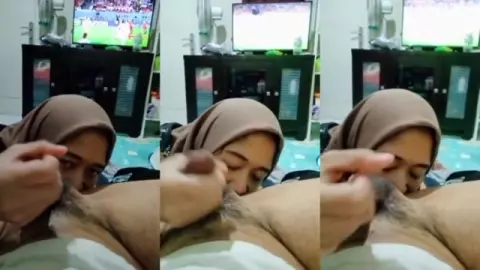 ABG Berjilbab Ngentot Sampai Basah Kuyup!