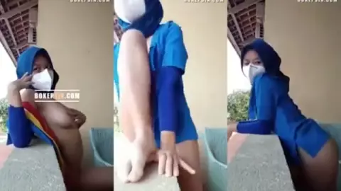 ABG Jilbab Ngentot Liar di Indomaret Kontol Keras Minta Dientot!