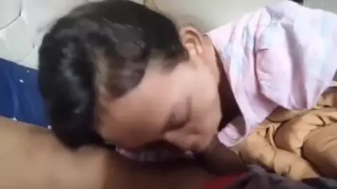 Bokep Indo Gadis SMP Diperawanin Sewa Om Om