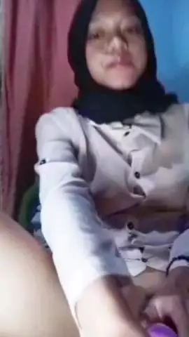 Jilbab hitam jembut lebat, lainnya cek bungajanda
