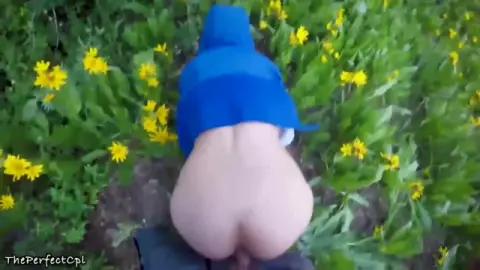CEWEK NGEUE SANGE ABIS DI SEMAK SEMAK DILANJUT P*NTATNYA DIJILAT!