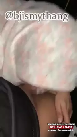 bokep hijab nyepong di mobil