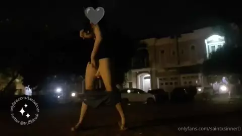 SaintXSinner Colmek Eksib Depan rumah