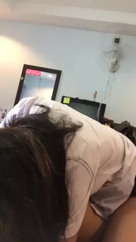 Adik Sepupu Manja Kepada Abangnya