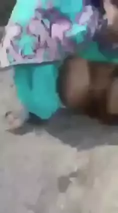 hijab pipis