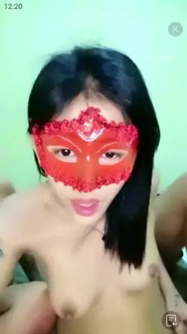 Laura Threesome
