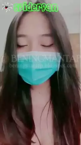 BABYGURL pakai hijau kali ini