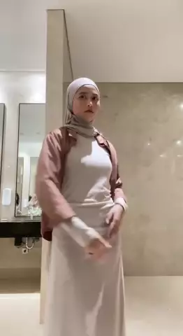 Amalia Muthia 9