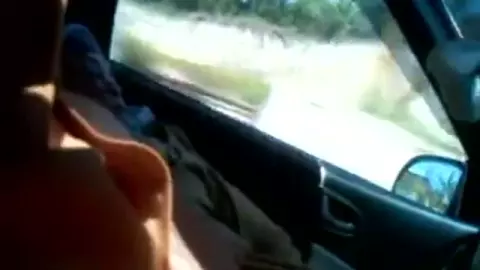 Goyang Erotis Cewek Majene Bikin Kontol Minta Dijilatin!