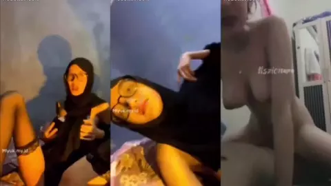Hijab Safitri Ngocok Kont*l Sampe Crott! Dijamin Bikin Otak Ngeres!