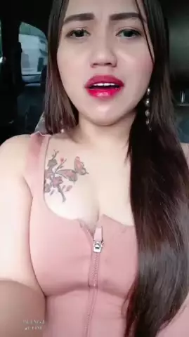 Calista Angel Colmek Geter Sex Toys di Mobil