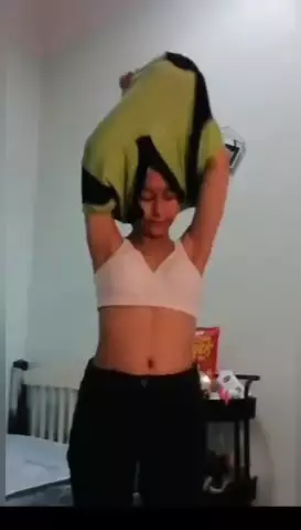 Tania SMP 4