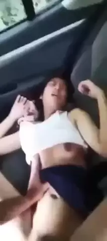 Adik Smp Di ewe kakak di mobil