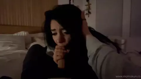Momokun Ngondek Crott! Beneran Ngedot Sampe Muncret!