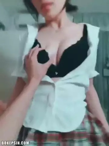Bokep Indo Digoyang Cewek Chindo ABG SMA Cantik