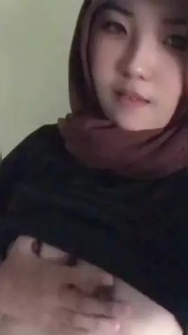 Hijab Chindo show memek part 1