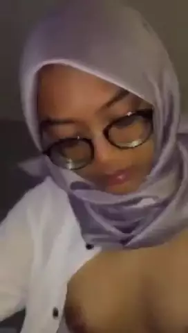 Abg kacamata viral ngentot sama pacar nya 2