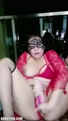 Tante Mega Colmek Squirt Muncrat Miss Mega