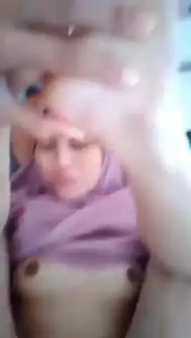 Entot wanita hijab pink AVTub