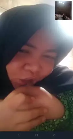 Tante hijab