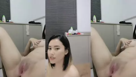 Si Cantik Kay Croootan Gede Kont*l Basah Kuyup!