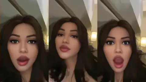 Surreallust 32 Ngentot Liar Sampai Keringetan Desahannya Bikin Otak Mesum Mendidih!