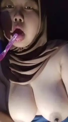 Lyora 27