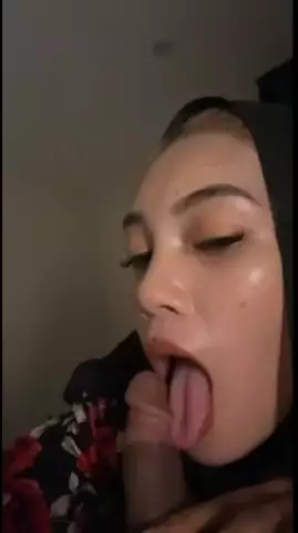 TIKTOKERS HIJAB 1
