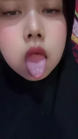Lyora 1