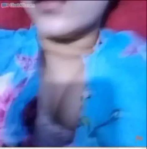 OmeTv Kakak cantik sange pamer tete besar mulus