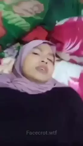 hijab suka kontol brondong