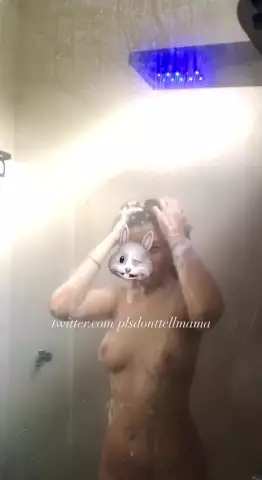 Luccy Plsdonttellmama 8