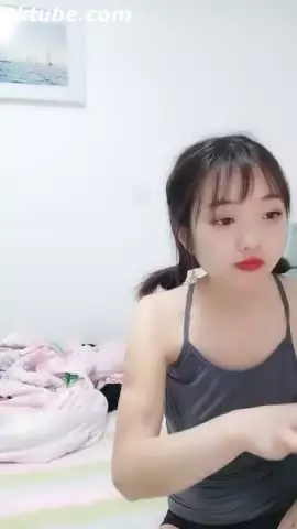 Om diajak live oleh 2 cewe nakal