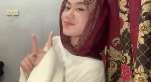 Miss Rina 12